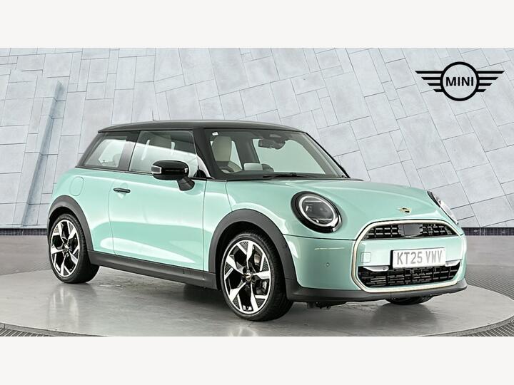 MINI Hatch 1.5C Exclusive Steptronic Euro 6 (s/s) 3dr