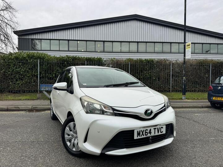 Toyota Yaris 1.5 VVT-h Active E-CVT Euro 6 5dr