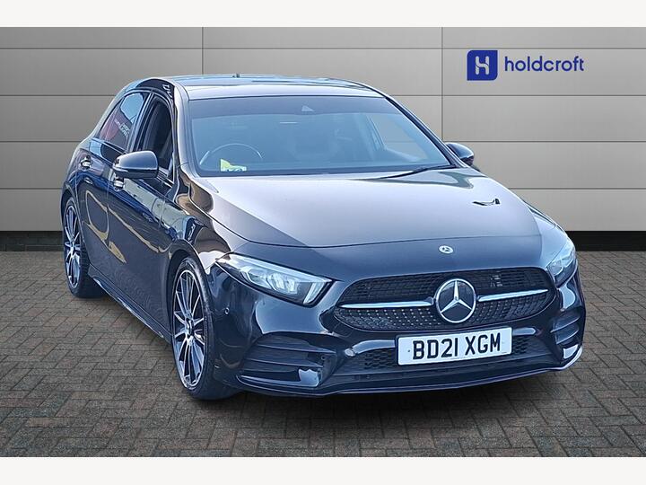 Mercedes-Benz A-Class 2.0 A200d Exclusive Edition 8G-DCT Euro 6 (s/s) 5dr Mercedes-Benz A-Class 2.0 A200d Exclusive Edition 8G-DCT Euro 6 (s/s) 5dr