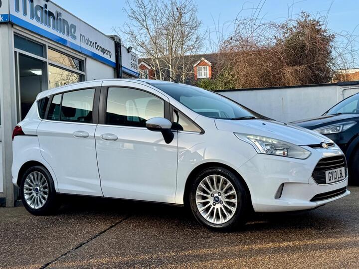 Ford B-Max 1.6 TDCi Titanium Euro 5 5dr