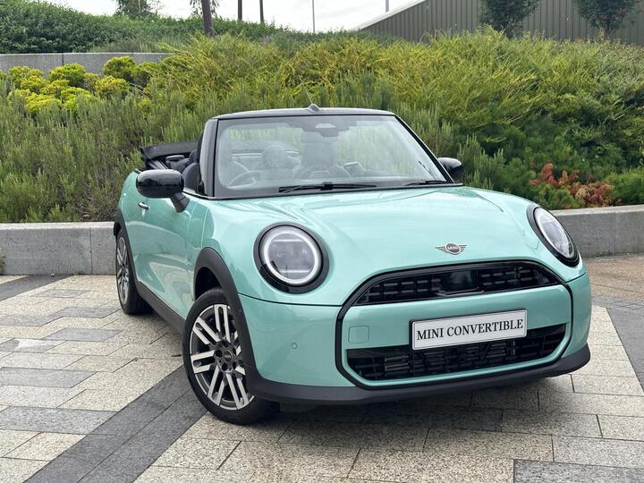 MINI Cooper Convertible 2.0C Classic Steptronic Euro 6 (s/s) 2dr