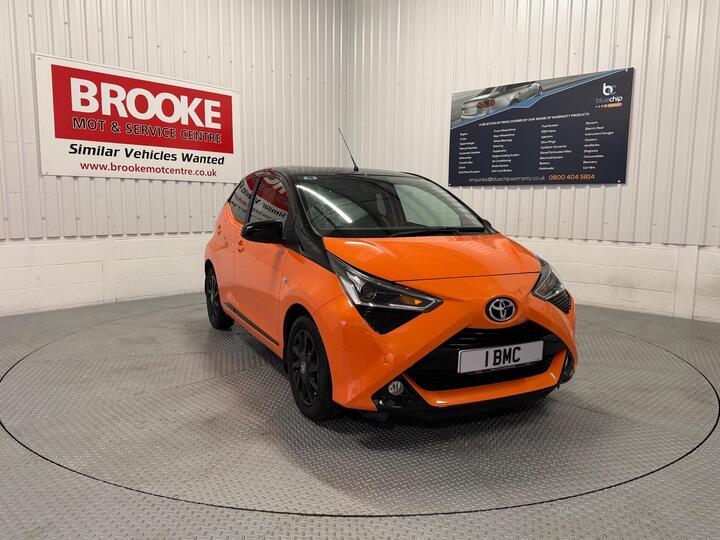 Toyota AYGO 1.0 VVT-i X-cite X-shift Euro 6 5dr