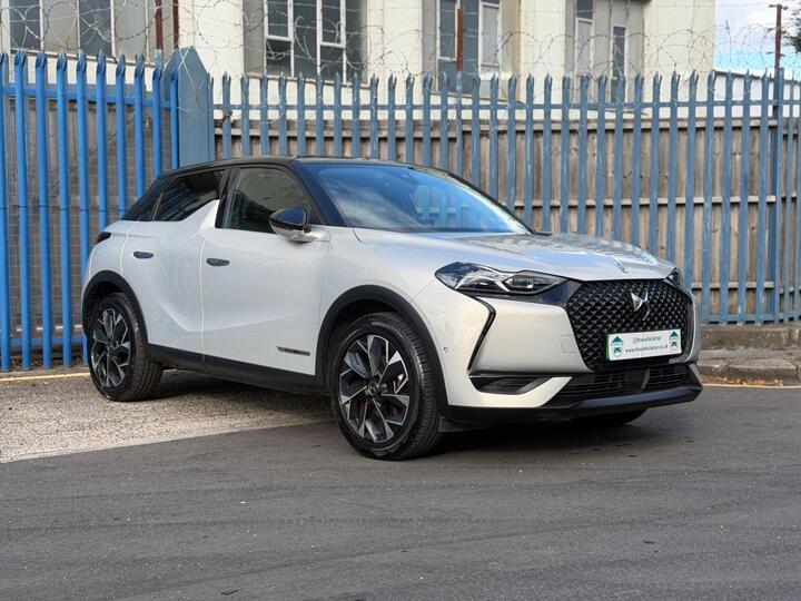 DS AUTOMOBILES DS 3 CROSSBACK E-TENSE 50kWh Louvre Crossback Auto 5dr