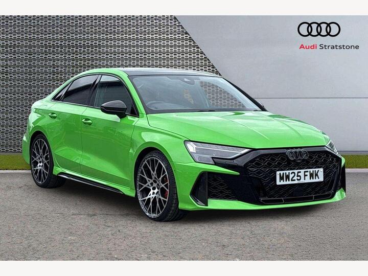 Audi RS3 2.5 TFSI Carbon Vorsprung S Tronic Quattro Euro 6 (s/s) 4dr