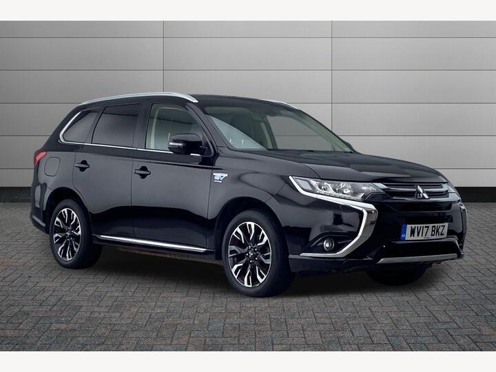 Mitsubishi Outlander 2.0h 12kWh GX4h CVT 4WD Euro 6 (s/s) 5dr Mitsubishi Outlander 2.0h 12kWh GX4h CVT 4WD Euro 6 (s/s) 5dr