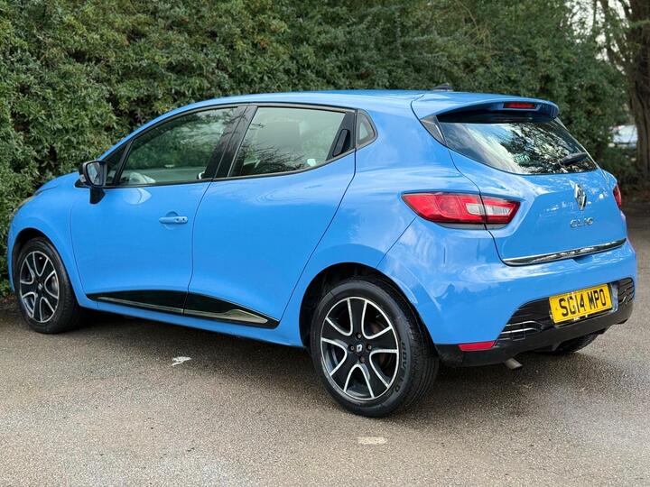 Renault Clio 1.2 16V Dynamique MediaNav Euro 5 5dr