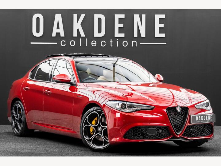 Alfa Romeo Giulia 2.0T Veloce Auto Euro 6 (s/s) 4dr Alfa Romeo Giulia 2.0T Veloce Auto Euro 6 (s/s) 4dr
