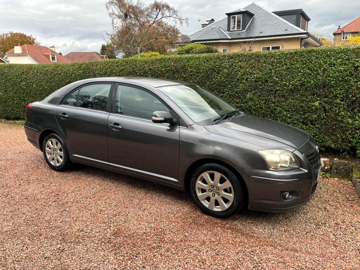 Toyota Avensis 1.8 VVT-i TR 5dr