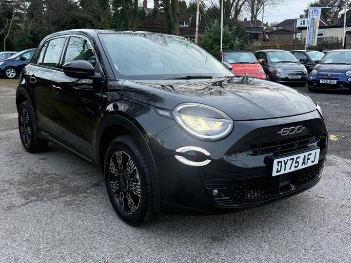 Fiat 600 1.2 MHEV E-DCT Euro 6 (s/s) 5dr