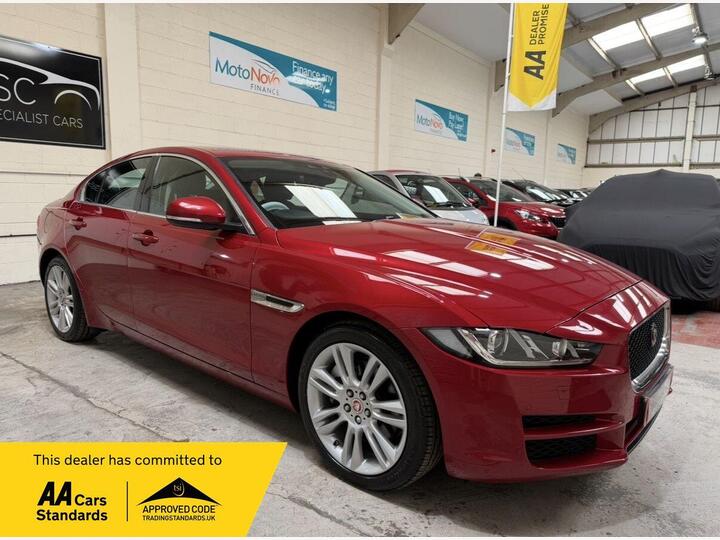 Jaguar XE 2.0i Portfolio Auto Euro 6 (s/s) 4dr