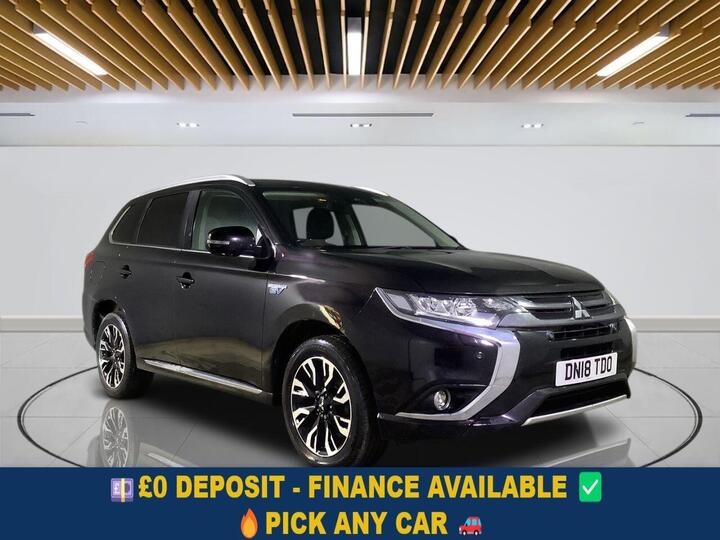 Mitsubishi OUTLANDER 2.0h 12kWh 4hs CVT 4WD Euro 6 (s/s) 5dr Mitsubishi OUTLANDER 2.0h 12kWh 4hs CVT 4WD Euro 6 (s/s) 5dr