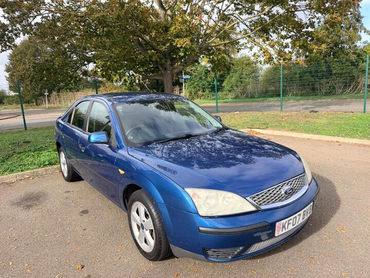 Ford Mondeo 1.8 LX 5dr