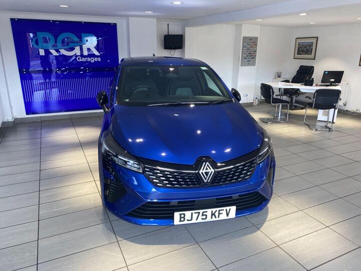 Renault CLIO 1.6 E-TECH Techno Auto Euro 6 (s/s) 5dr