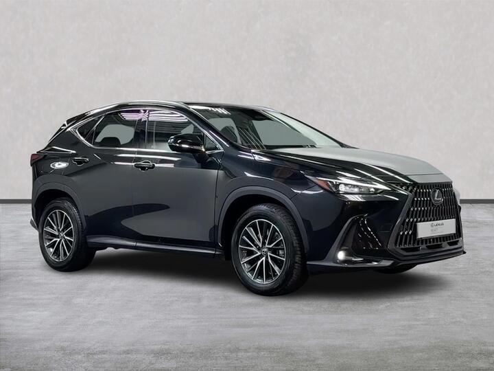 Lexus NX 2.5 450h+ 18.1kWh Premium E-CVT 4WD Euro 6 (s/s) 5dr