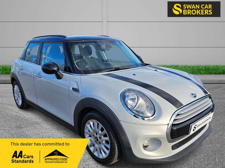 MINI Hatch 1.5 Cooper Euro 6 (s/s) 5dr