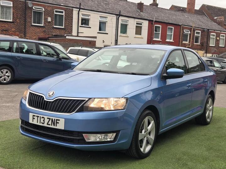 Skoda Rapid 1.6 TDI Elegance Euro 5 5dr