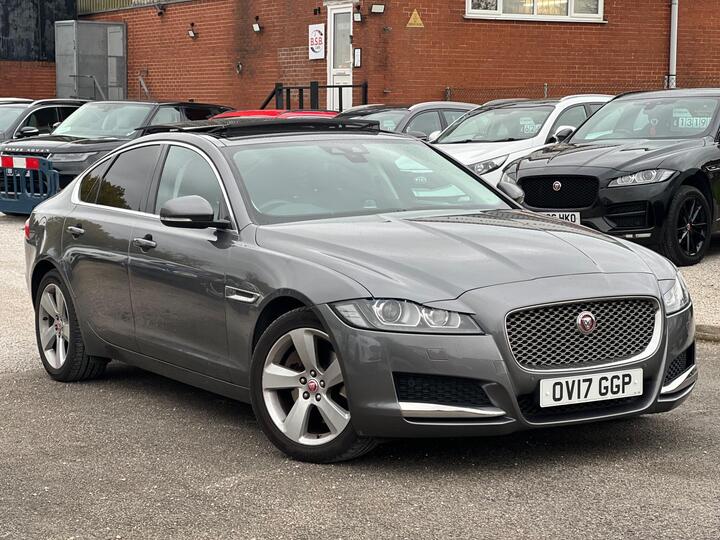Jaguar XF 2.0d Portfolio Auto AWD Euro 6 (s/s) 4dr