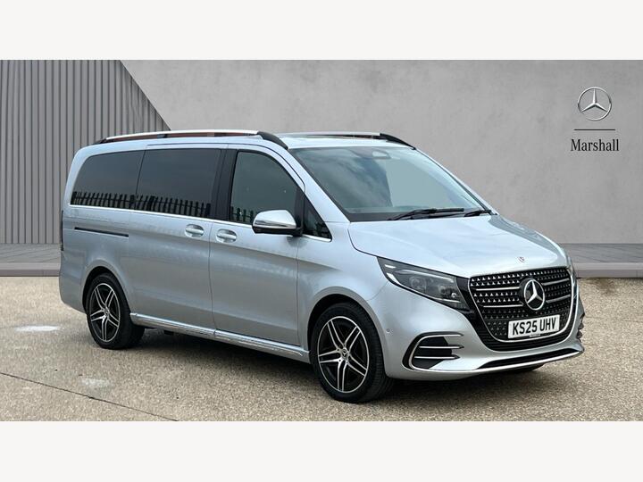 Mercedes-Benz V Class 2.0 V300d Premium G-Tronic+ Euro 6 (s/s) 5dr (8 Seat, Long) Mercedes-Benz V Class 2.0 V300d Premium G-Tronic+ Euro 6 (s/s) 5dr (8 Seat, Long)