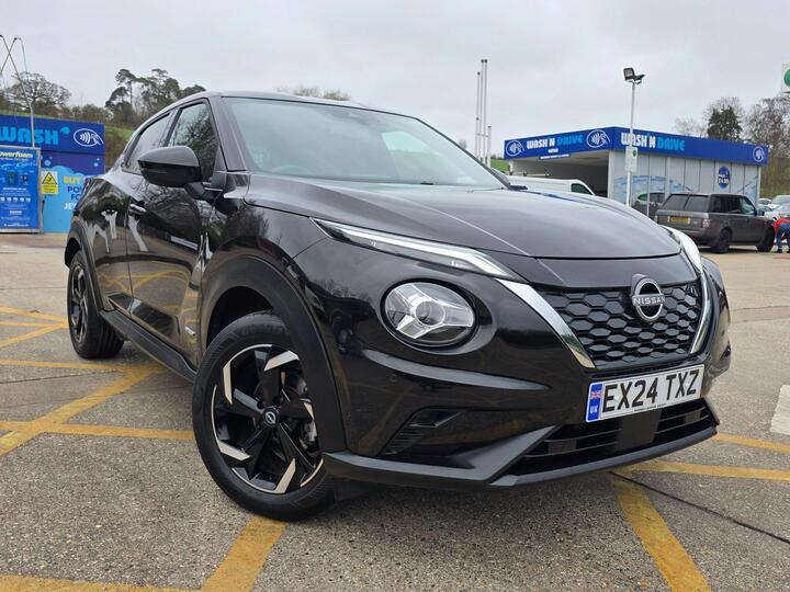 Nissan Juke 1.6 N-Connecta Auto Euro 6 5dr