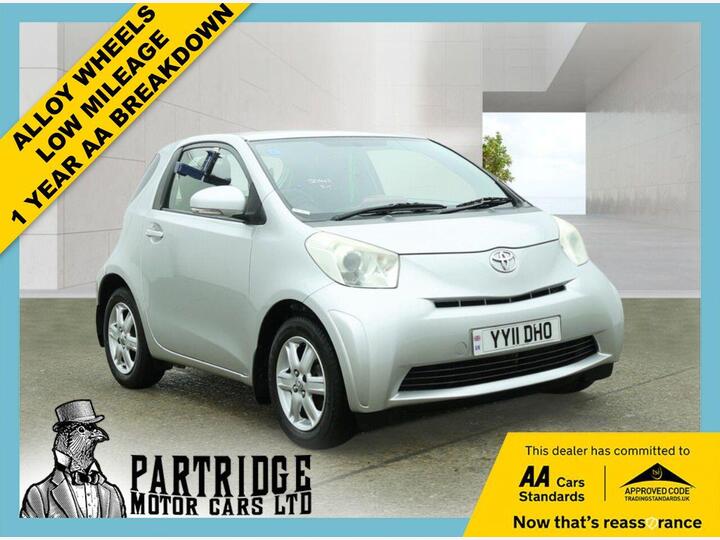 Toyota IQ 1.0 VVT-i Euro 5 3dr