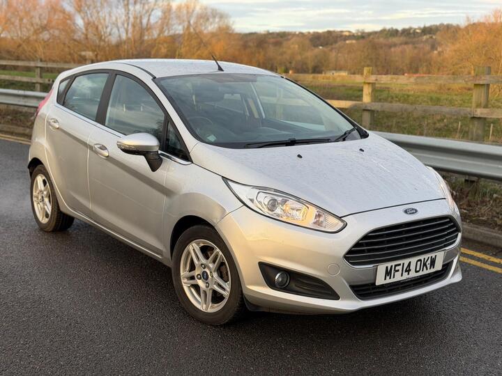 Ford Fiesta 1.0T EcoBoost Zetec Euro 5 (s/s) 5dr
