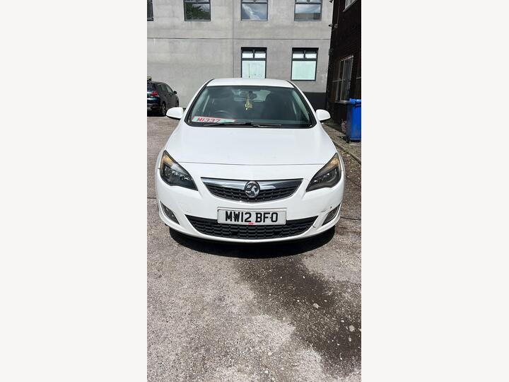 Vauxhall Astra 2.0 CDTi EcoFLEX SRi Euro 5 (s/s) 5dr