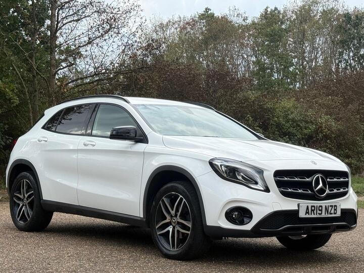 Mercedes-Benz GLA 1.6 GLA200 Urban Edition 7G-DCT Euro 6 (s/s) 5dr