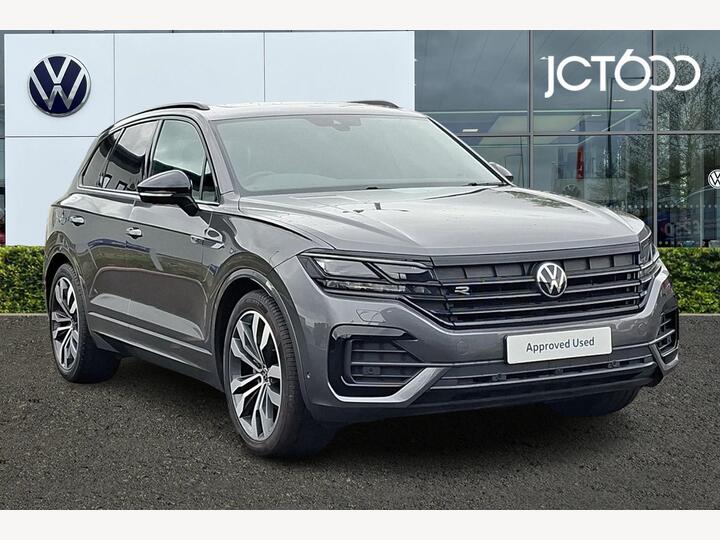 Volkswagen Touareg 3.0 TDI V6 Black Edition Tiptronic 4Motion Euro 6 (s/s) 5dr
