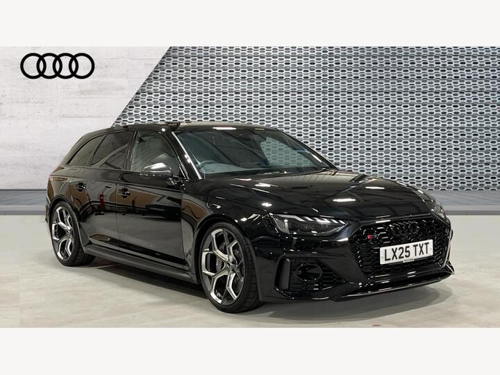 Audi RS4 Avant 2.9 TFSI V6 Edition 25 Years Tiptronic Quattro Euro 6 (s/s) 5dr Audi RS4 Avant 2.9 TFSI V6 Edition 25 Years Tiptronic Quattro Euro 6 (s/s) 5dr