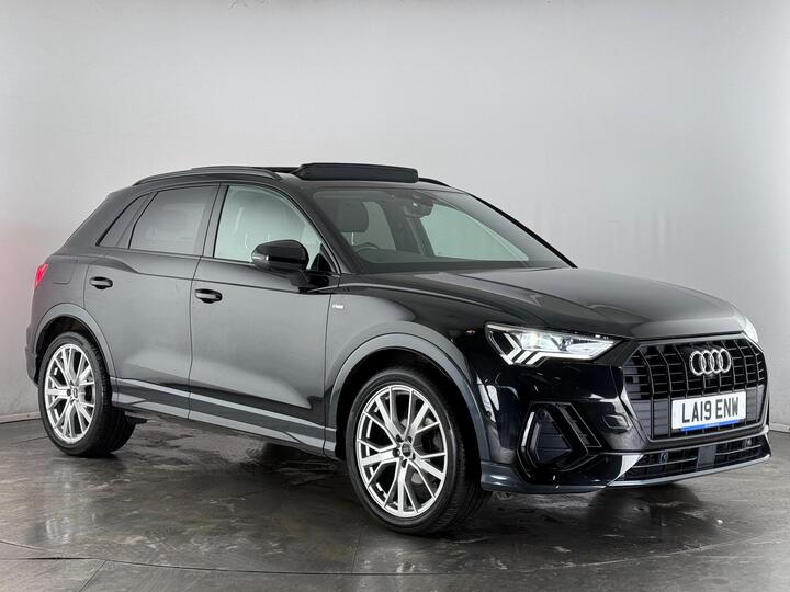 Audi Q3 1.5 TFSI CoD 35 Vorsprung S Tronic Euro 6 (s/s) 5dr