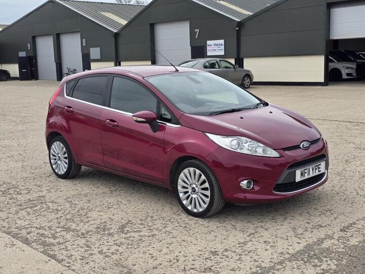 Ford FIESTA 1.4 Titanium 5dr