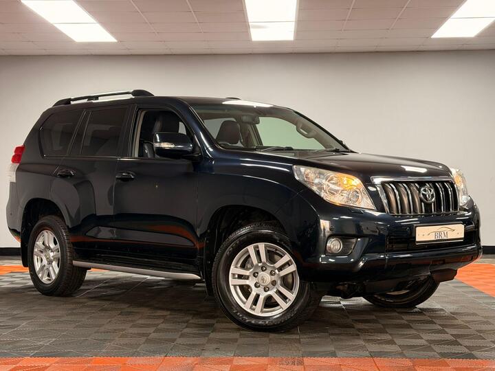 Toyota Land Cruiser 3.0 D-4D LC4 Auto 4WD Euro 5 5dr Toyota Land Cruiser 3.0 D-4D LC4 Auto 4WD Euro 5 5dr