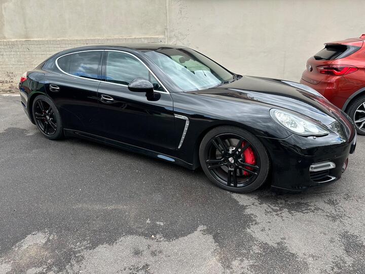 Porsche Panamera 4.8T V8 PDK 4WD Euro 5 (s/s) 5dr