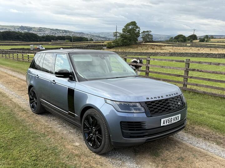 Land Rover RANGE ROVER 2.0 P400e 12.4kWh Autobiography Auto 4WD Euro 6 (s/s) 5dr