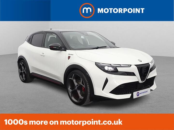 Alfa Romeo Junior 54kWh Elettrica Veloce Auto 5dr