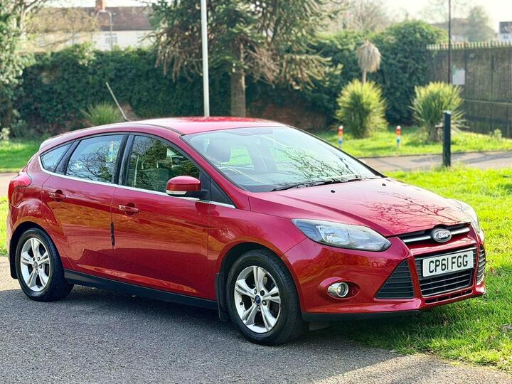 Ford Focus 1.6 Zetec Euro 5 5dr