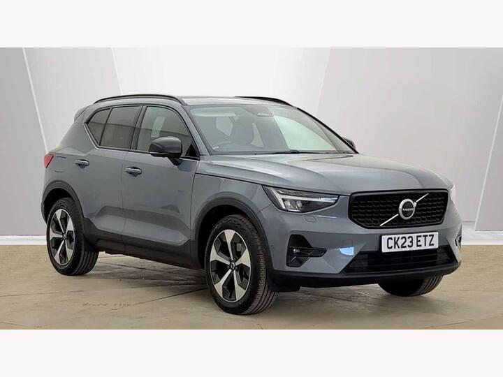 Volvo XC40 2.0 B4 MHEV Ultimate DCT Auto Euro 6 (s/s) 5dr