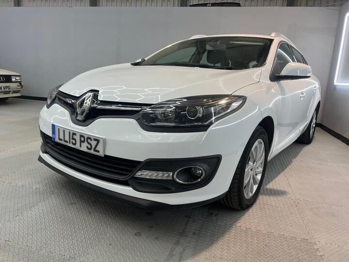 Renault Megane 1.5 DCi ENERGY Dynamique TomTom Sport Tourer Euro 5 (s/s) 5dr