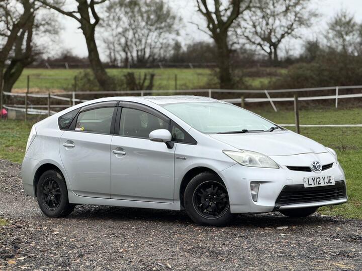 Toyota Prius 1.5 CVT 4dr