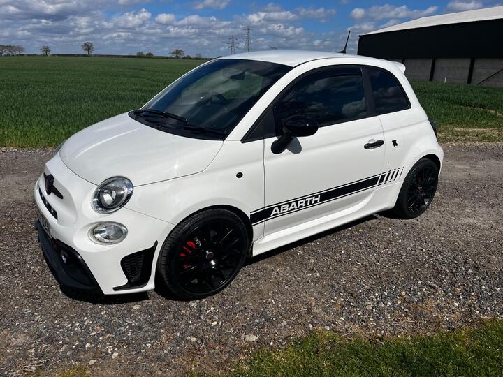 Abarth 595 1.4 T-Jet Trofeo Euro 6 3dr