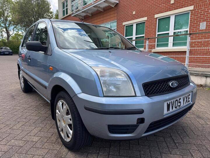 Ford Fusion 1.4 TD 2 5dr