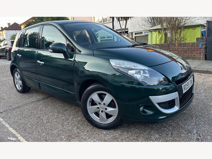 Renault Scenic 2.0 VVT Dynamique CVT Euro 5 5dr