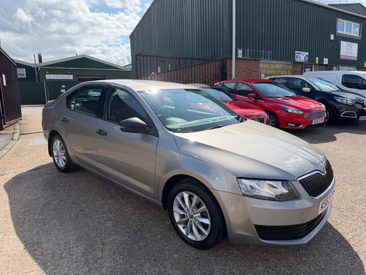 Skoda Octavia 1.2 TSI S Euro 5 (s/s) 5dr