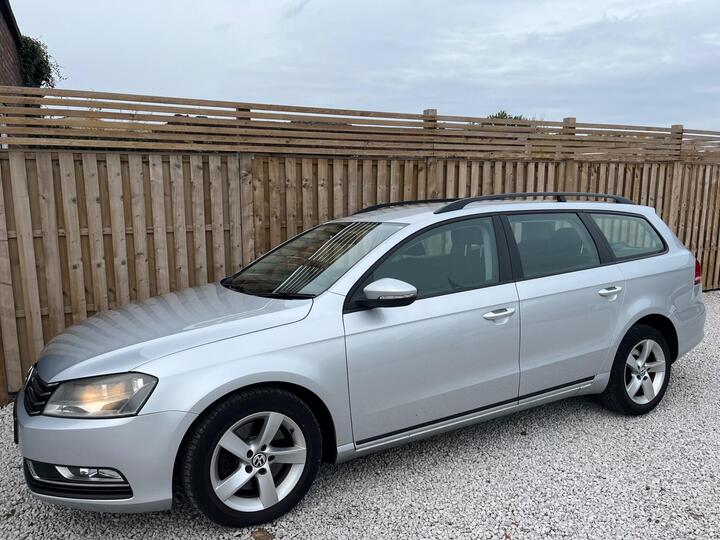 Volkswagen Passat 2.0 TDI BlueMotion Tech S Euro 5 (s/s) 5dr