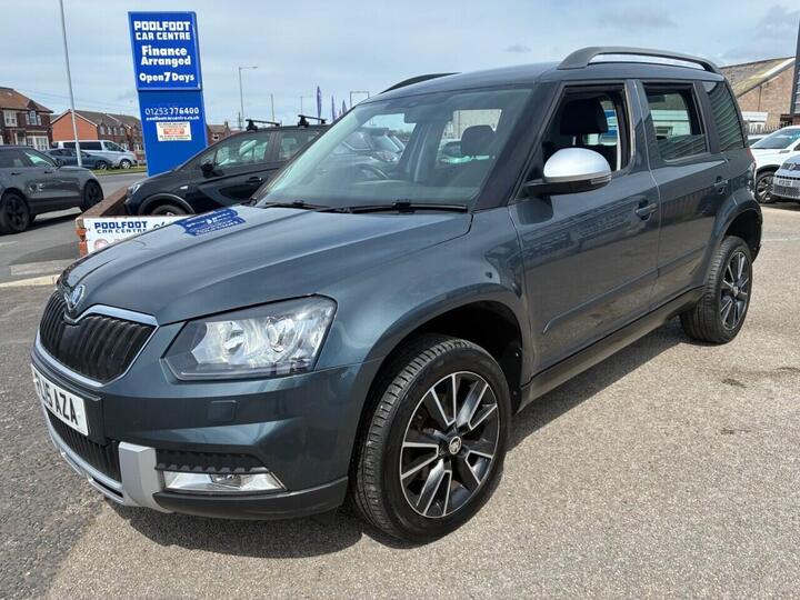 Skoda YETI 2.0 TDI Elegance Outdoor DSG 4WD Euro 5 5dr