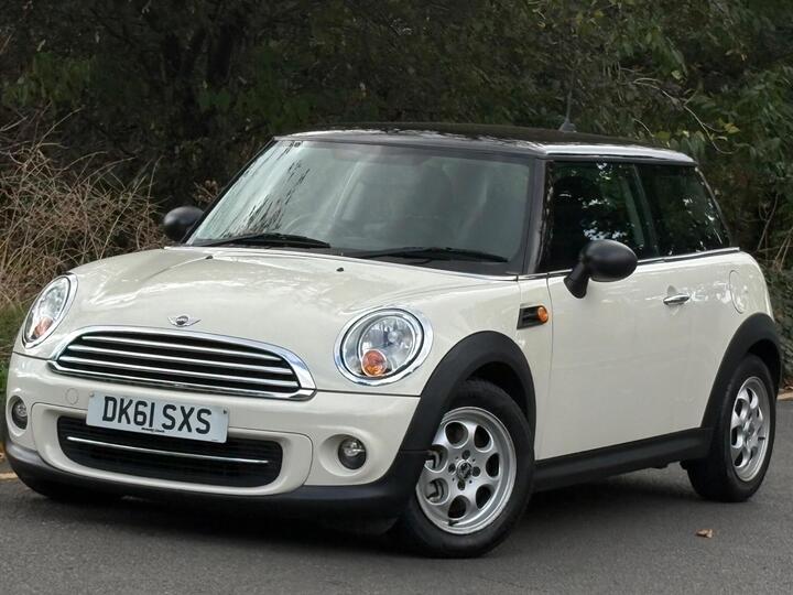 MINI Hatch 1.6 Cooper Steptronic Euro 5 3dr