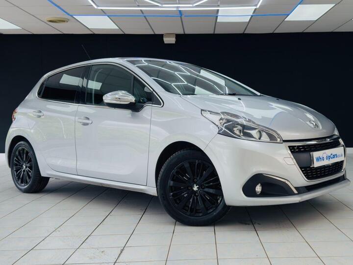 Peugeot 208 1.2 PureTech Allure Premium Euro 6 (s/s) 5dr