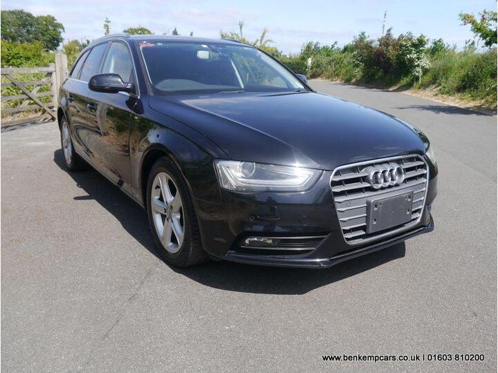 Audi A4 Avant 2.0 TFSI SE S Tronic Quattro Euro 5 (s/s) 5dr