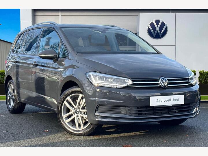 Volkswagen Touran 1.5 TSI EVO Match DSG Euro 6 (s/s) 5dr Volkswagen Touran 1.5 TSI EVO Match DSG Euro 6 (s/s) 5dr