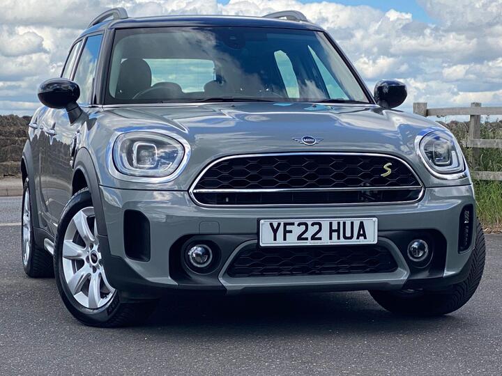 MINI Countryman 1.5 10kWh Cooper SE Classic Auto ALL4 Euro 6 (s/s) 5dr